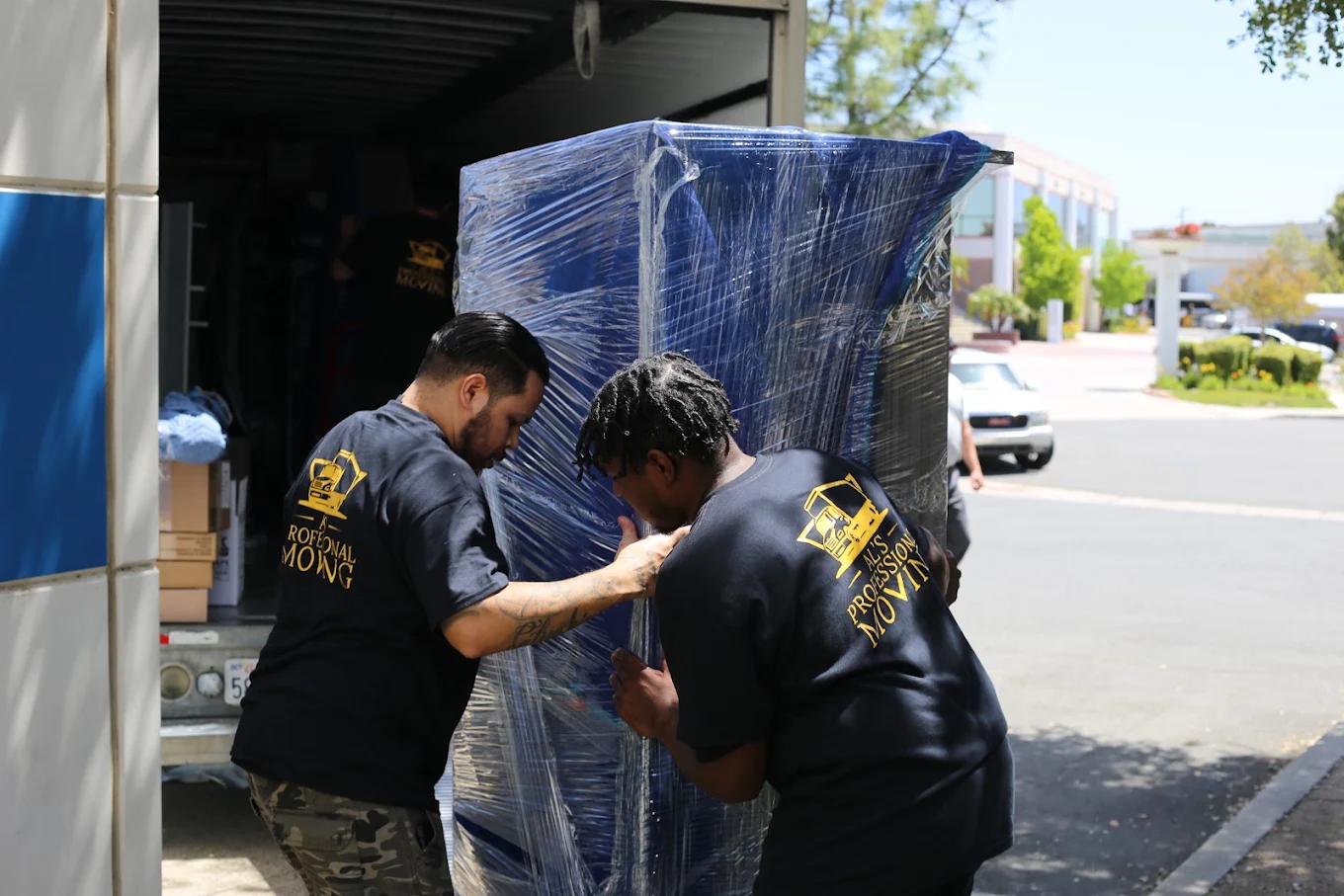 Loading and unloading movers Southern California